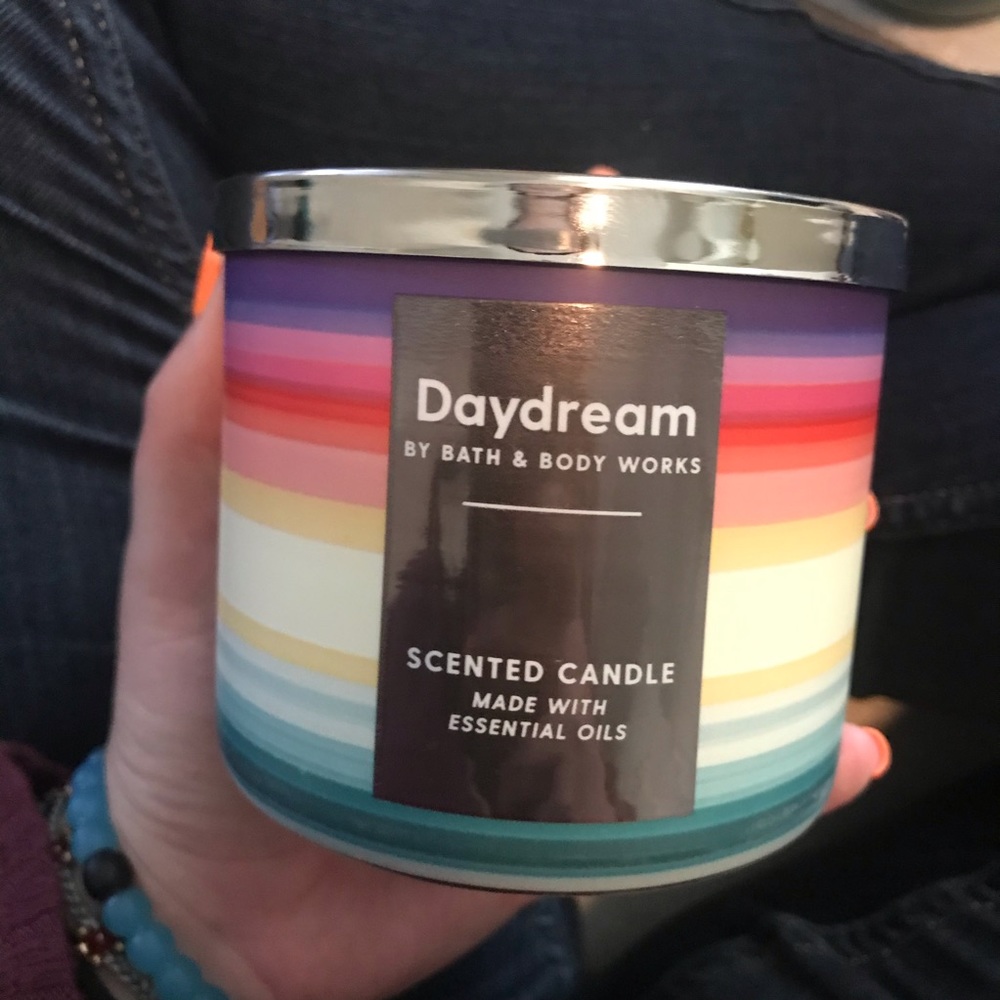 Daydream candle bath and body works